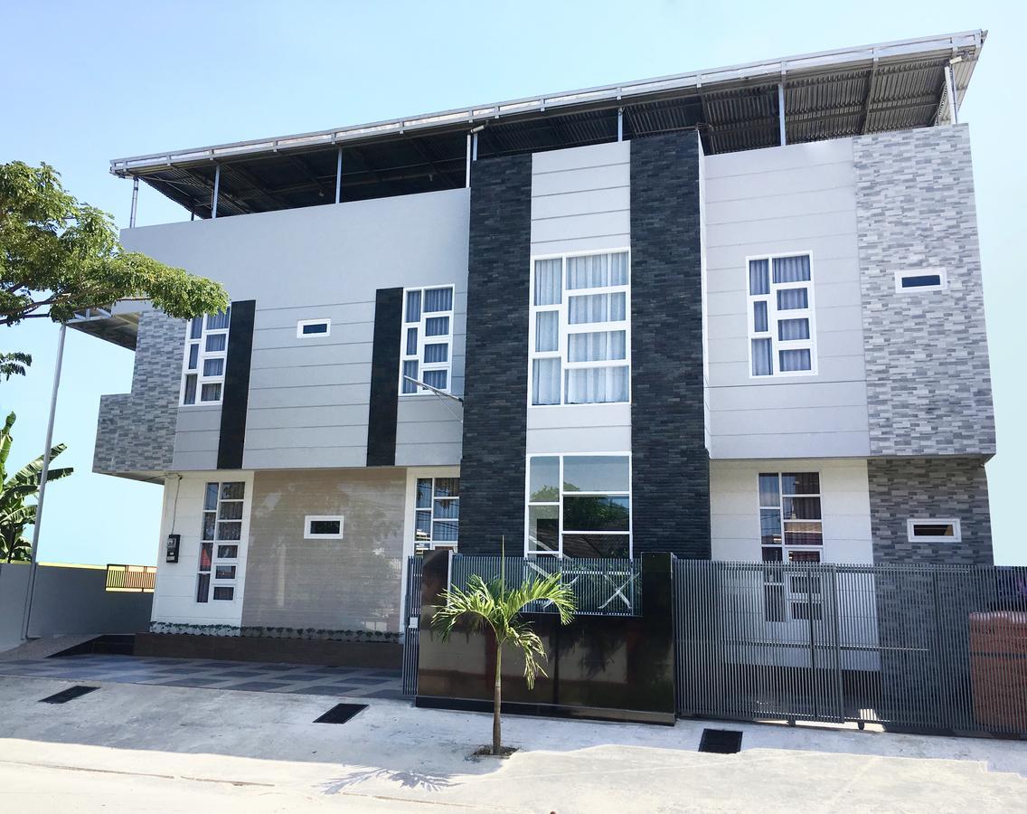 Grand Mulia Guest House Balikpapan  Exterior photo